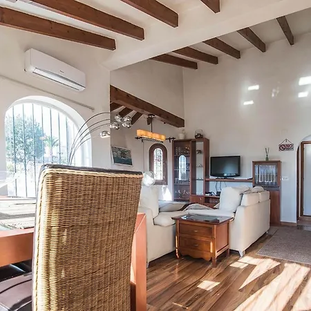 Almendros ***** Villa *