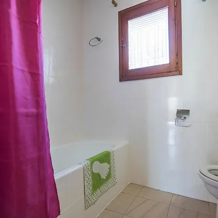 Villa Almendros ***** *